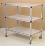 Bordvogn med 3 hylder